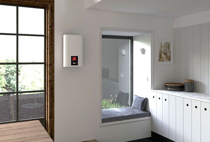 В чем отличие инверторного стабилизатора от релейного, тиристорного и ...